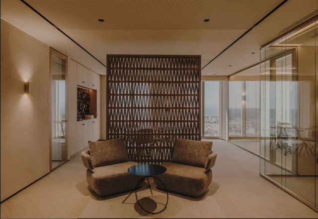 Torre Picasso Offices