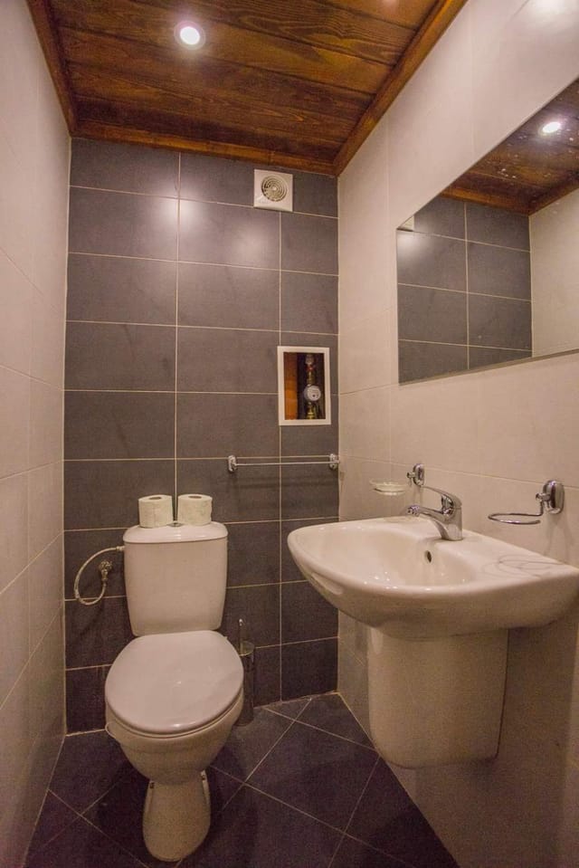 Stylish Two-Level Apartment in Bansko