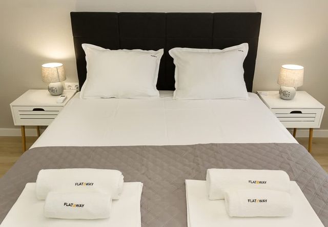 Sea Garden Varna - 2BD Flats with Desk & Balcony