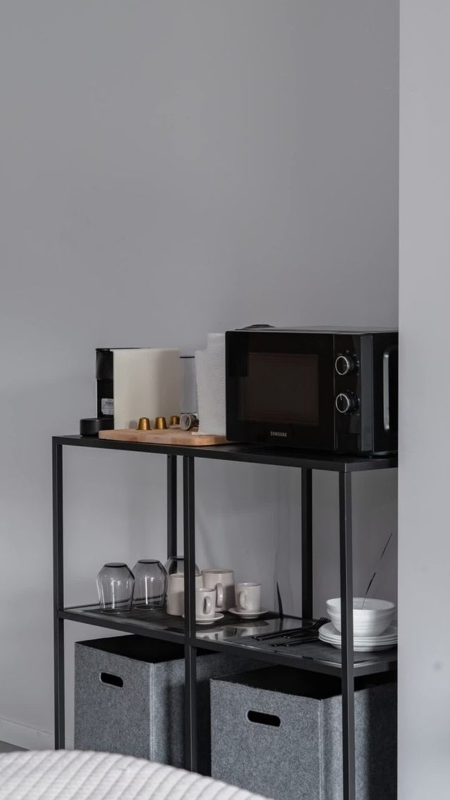 Aviva City Stay – Noir Studio