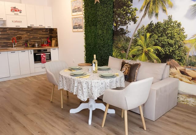 Azur Premium 1BD Flat  Pool & Parking