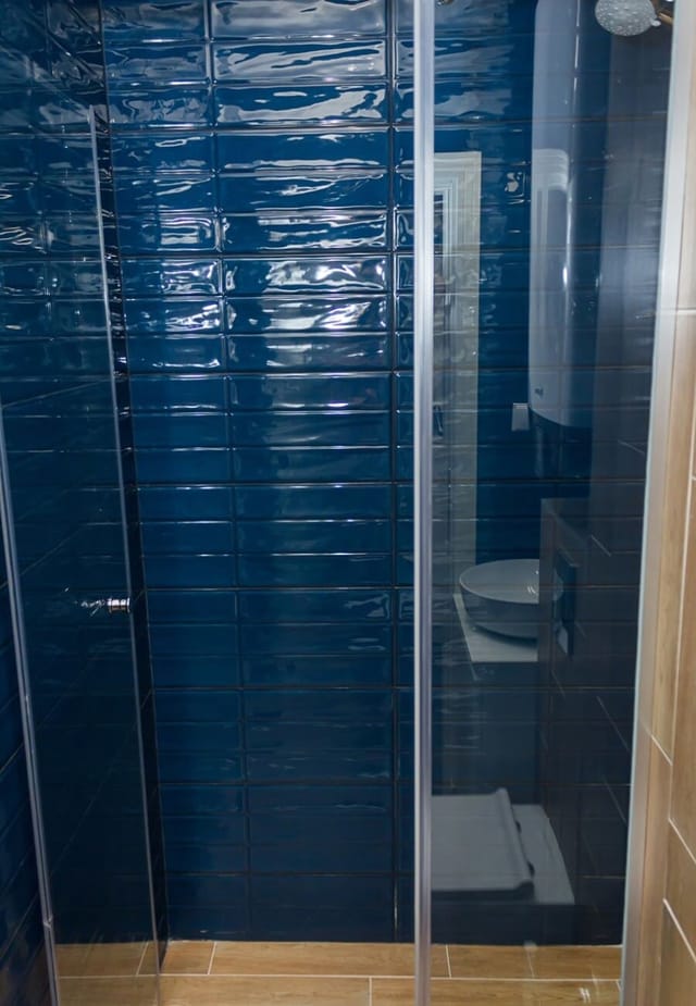 2BD Home In The Heart Of Varna with Parking - Blue