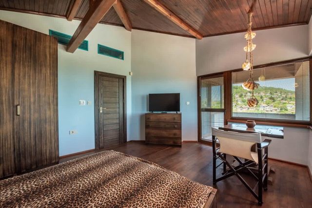 Villa Cook - Sea View / Heated Pool 10ppl@Balchik