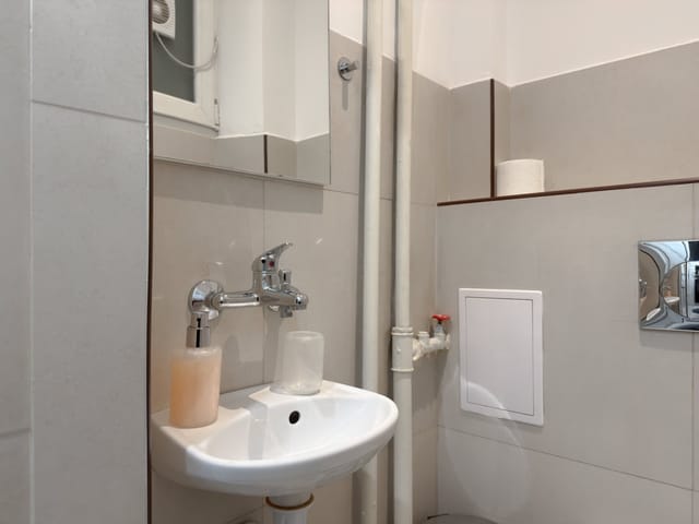 Cozy Central 1BD Apartment