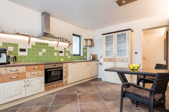 Villa Apple & Villa Cook - 8BD with heated pool