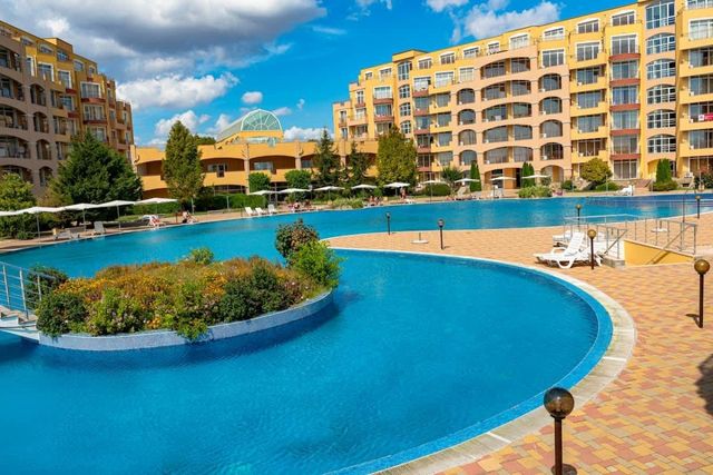 Cozy studio for 4 person in Aheloy Palace