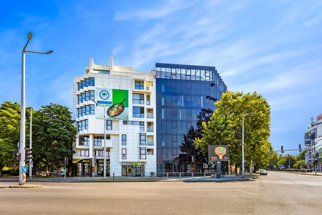 Cityscape Retreat 1BD Flat in the Heart of Plovdiv