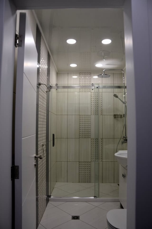 Unbeatable Location: New Lux Apartment Varna beach