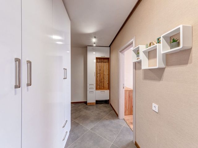 Stylish 1BR in the Heart of Town