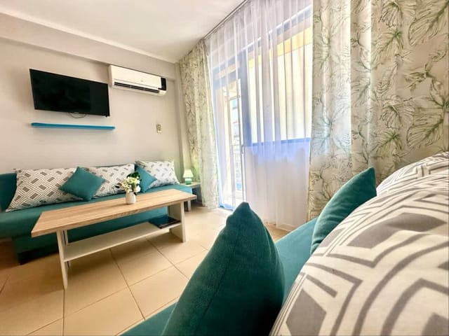 Cozy studio in Jasmine Club