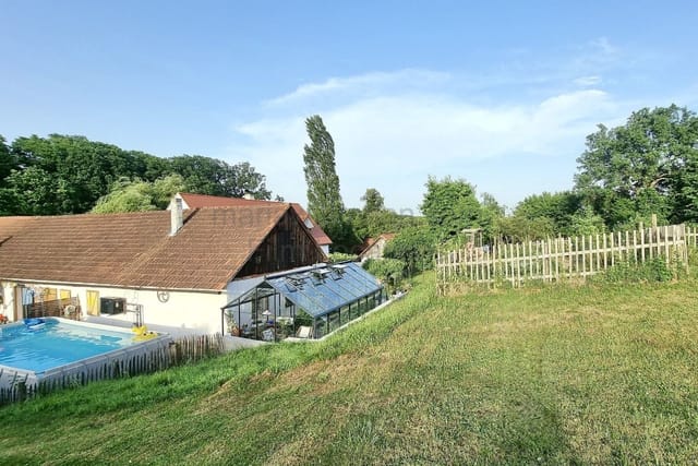 Location 260 - Photo 3