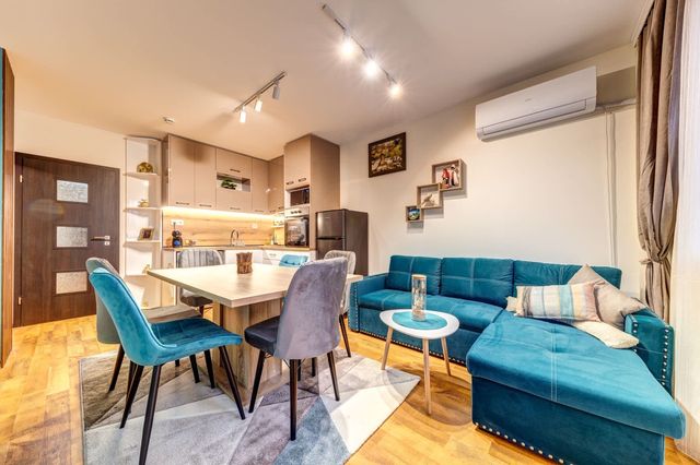 Ski-Friendly Family Getaway