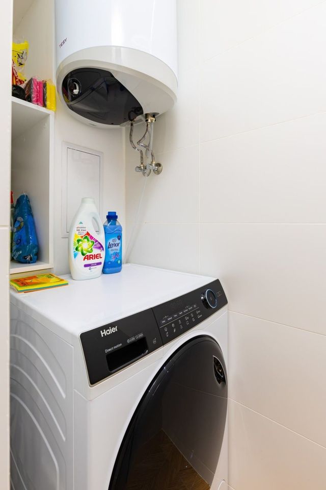 Happy People Plovdiv 1-BD Apartment - White