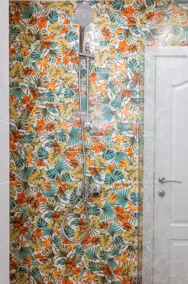 Charming Urban Retreat: Stylish 1BD Flat near NDK