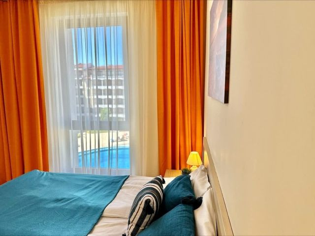 Cozy 1 bedroom pool view  Royal Sun