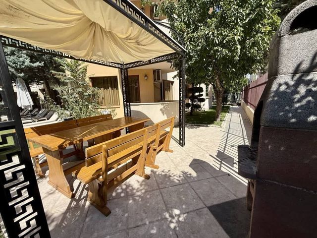 Cozy apartment in Emerald Paradise