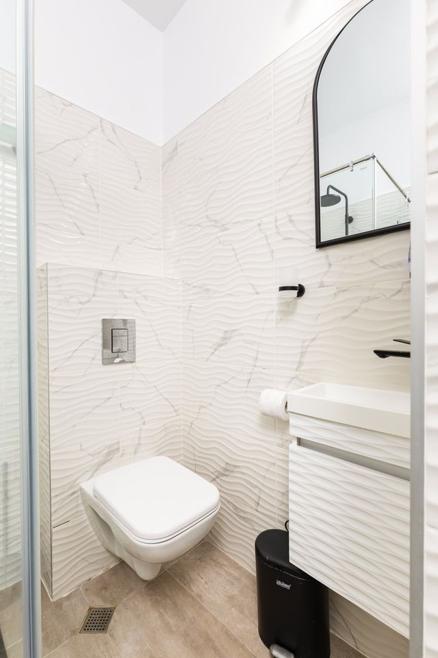 Cozy Floor from a House Near the City Center