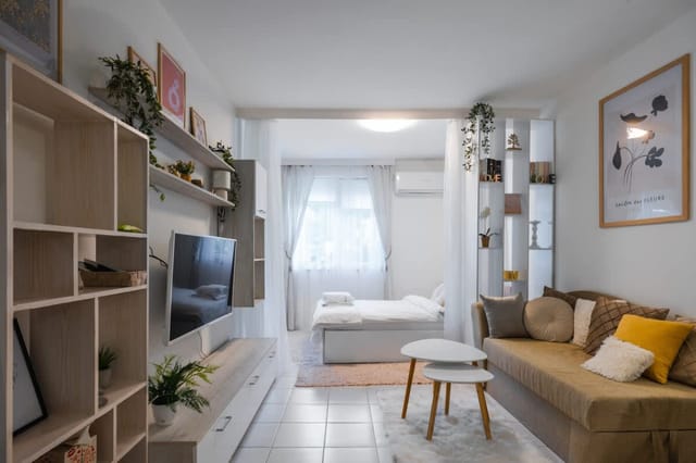 Cozy Studio - Your Home Away From Home