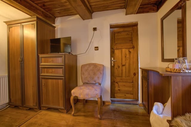 8BD Retreat in Bansko: Comfort & Mountain Charm