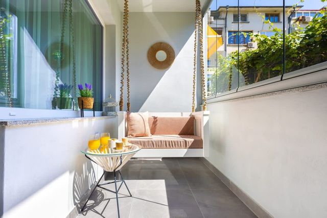 Happy People Plovdiv 1-BD Apartment - White