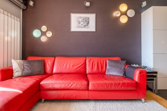 iLonka's Home | 1 BDR with Workspace and Terrace