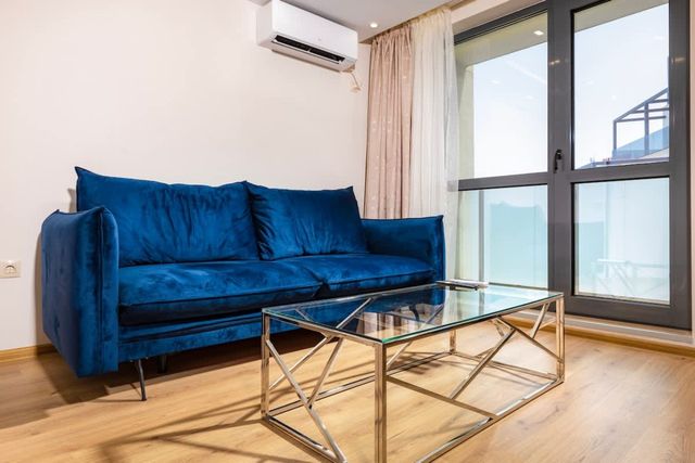 Cityscape Retreat 1BD Flat in the Heart of Plovdiv