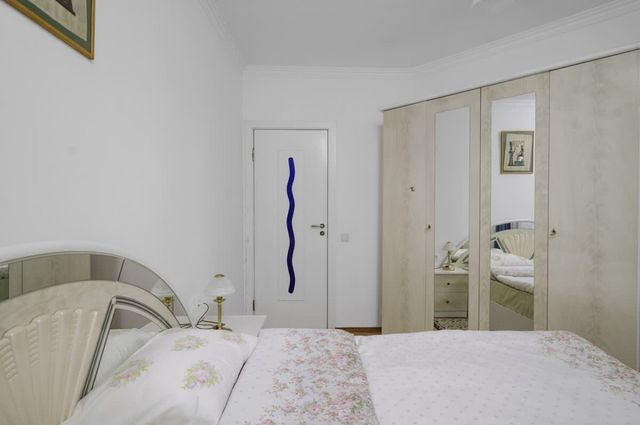 Cozy 2BD Apartment close to South Park