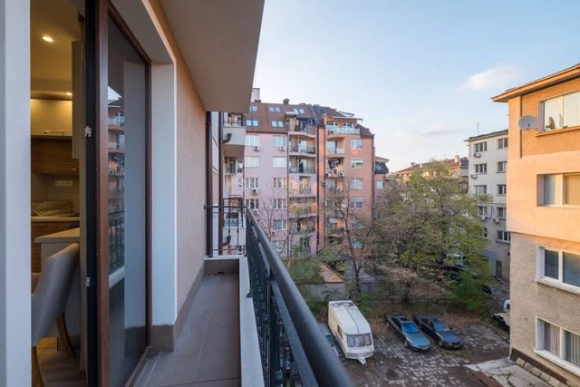 M&M Modern & Multifunctional One Bedroom Apartment