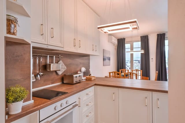 South Park, Vitosha View, 2-BDR, 2-BTHR Apartment