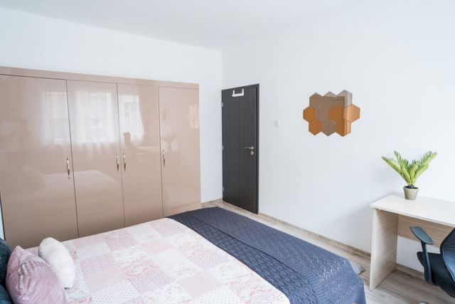 Black Sea 2bdrm Central Apartment