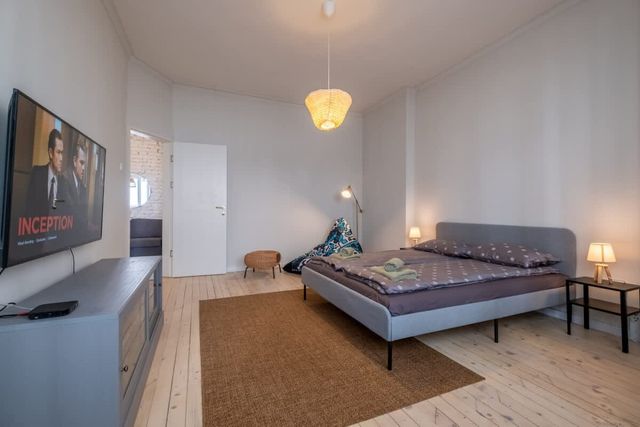 Spacious 2BD Flat | Central Location & 2 Balconies