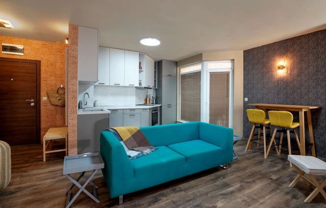 Plovdiv ArtNest: Stylish Apartment in the City Center