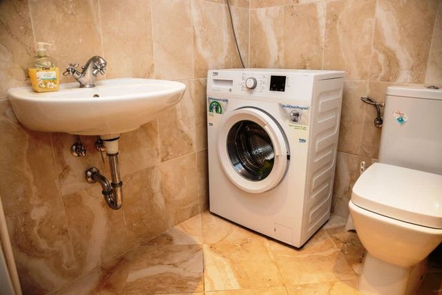 Green Life One-Bedroom Apartment with Sea View