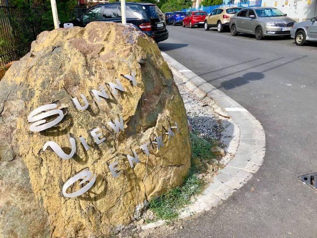 Cozy Studio  Sunny View Central