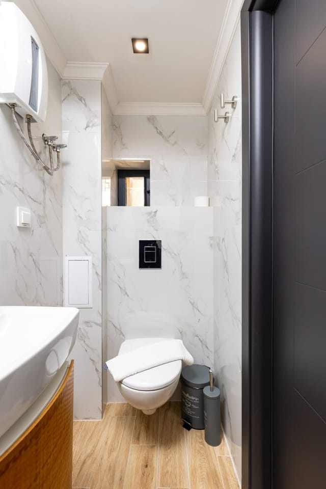 Central Apartments with Garden view - Apt No. 5 - Photo 4