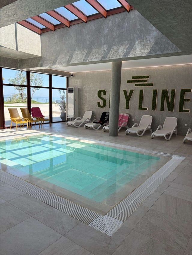 Stylish 1BR with Balcony & Parking | Skyline Varna