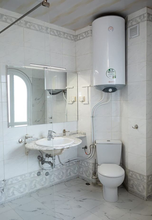 3BD Maisonette with Sea Views - Next to Sea Garden