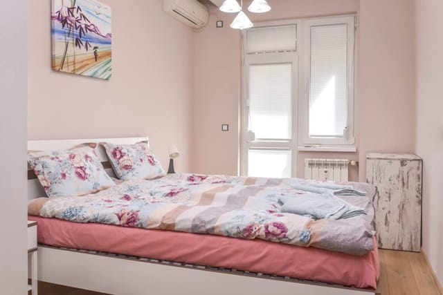 • Kanso Japan • 2-BDR Central Flat with Balcony