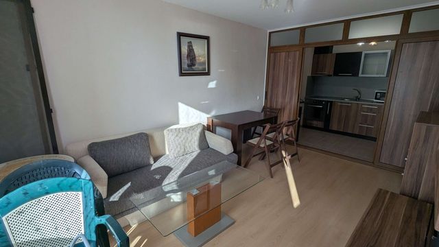 Bright and Spacious Beachfront Apartment with Sea View