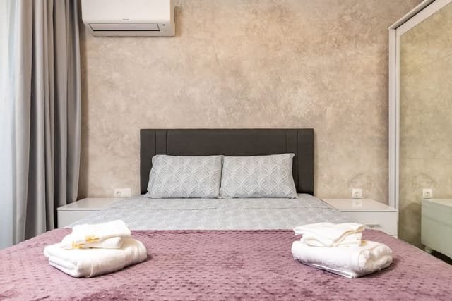 Casa Moderna  Stylish 1BD in South Plovdiv