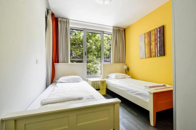 Joy Apartment – Stylish 2BD in Oborishte - Photo 3