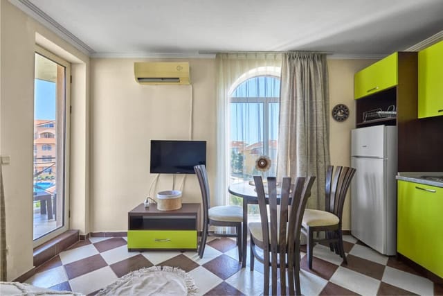 Hacienda Beach Studio with Pool