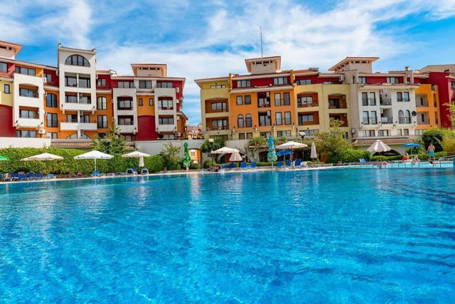 Cozy  Sea view apartament  Marina Cape