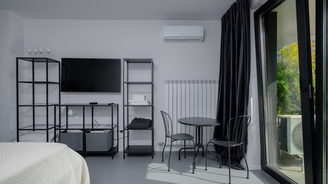 Aviva City Stay – Noir Studio - Photo 4