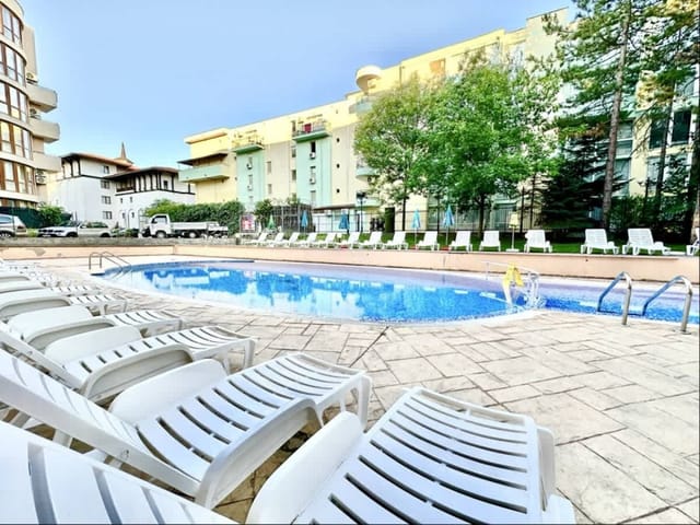 Cozy studio in Sunny Sea Palace - Photo 4