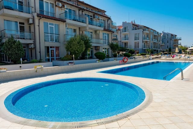 Family Apartment with Sea View in Apolon - Photo 4