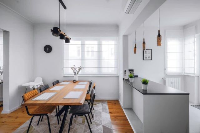 Luminous Central Retreat Spacious 2BD Apartment