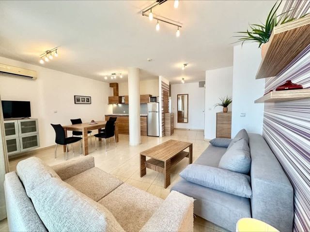 Cozy Aheloy  Marina Cape  Nice 2 bed sea view