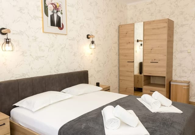 Bright 1-bedroom Flat with Balcony in Golden Sands