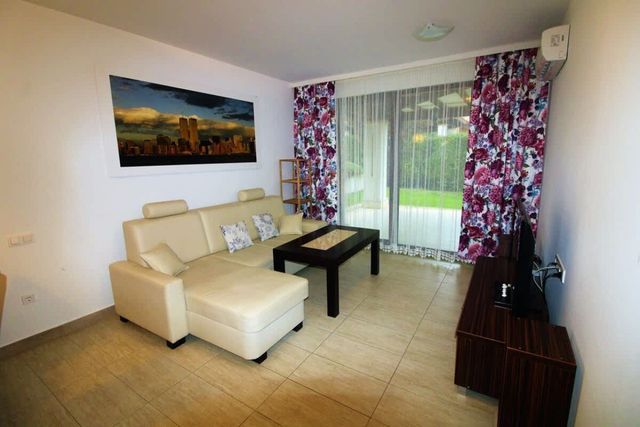Cozy Kavaci  Exclusive Apartmanet with Terrace